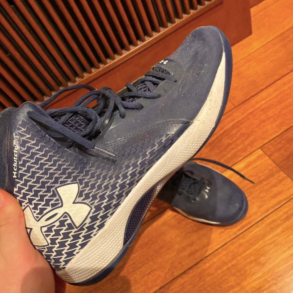 Under Armour Sneakers